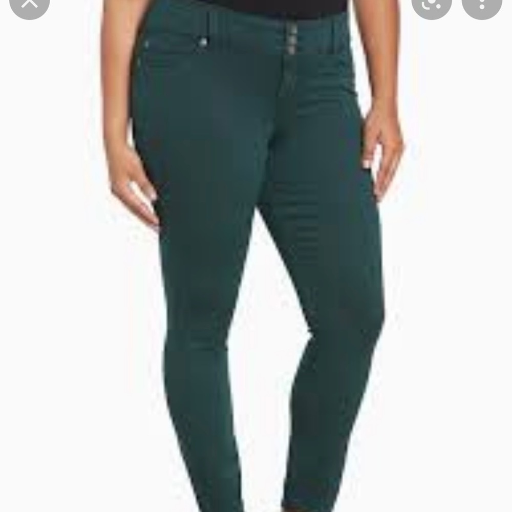 Torrid 22XS green cropped Jegging